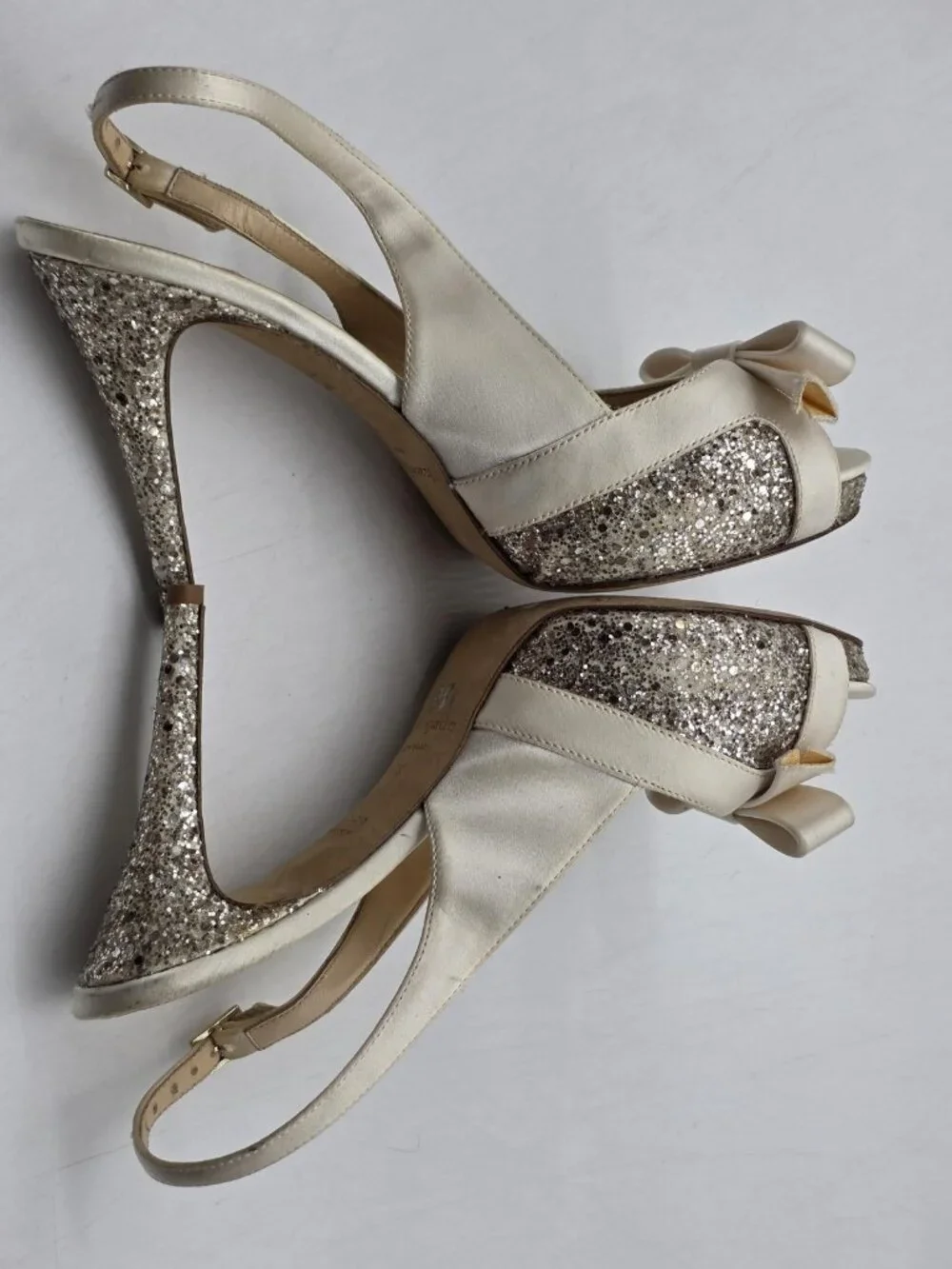 Kate Spade Shoes Womens Size 7.5 White Glitter Bow Slingback Heels Stains
